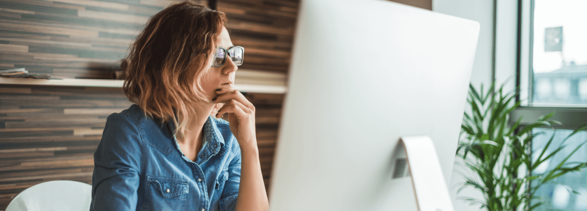 The Invisible Impact of Blue Light: How to Protect Your Skin and Wellbeing in the Digital Age - Synthesis Organics