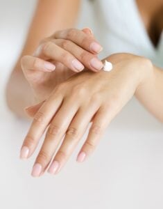 5 toxic ingredients hidden in your skincare - Synthesis Organics
