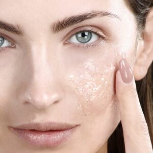 Hydrate your skin with Hyaluronic Acid