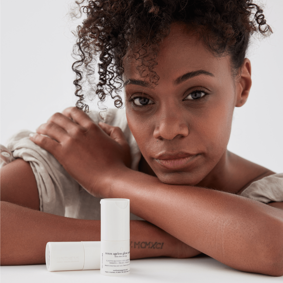 Luminous Eye Duo Synthesis Organics 